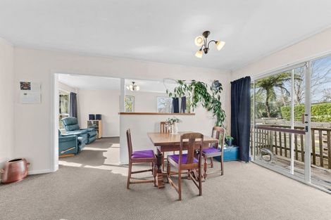 Photo of property in 15 Curtis Street, Okato, 4335