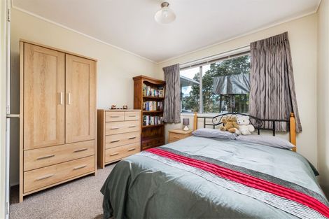 Photo of property in 47 Oreil Avenue, West Harbour, Auckland, 0618
