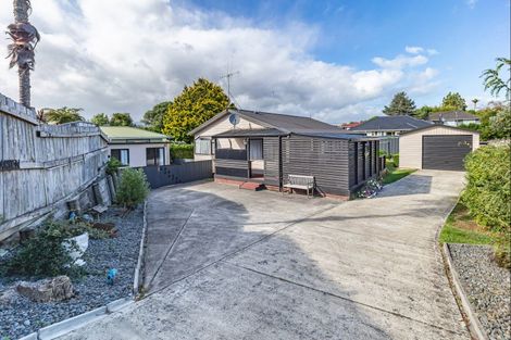 Photo of property in 21a Chester Street, Levin, 5510