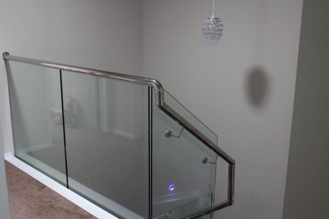 Photo of property in 18 Warbler Crescent, Papakura, 2110