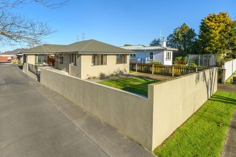 Photo of property in 10a Emmett Street, Greerton, Tauranga, 3112