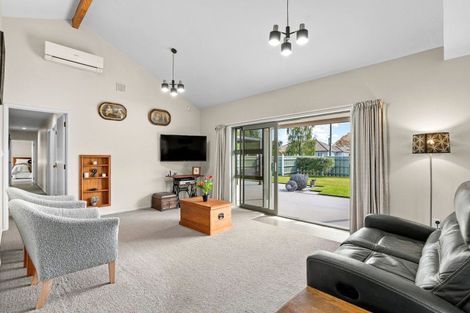 Photo of property in 137 Taylor Street, Cambridge, 3434