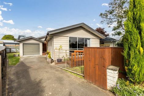 Photo of property in 2 Otatara Road, Taradale, Napier, 4112