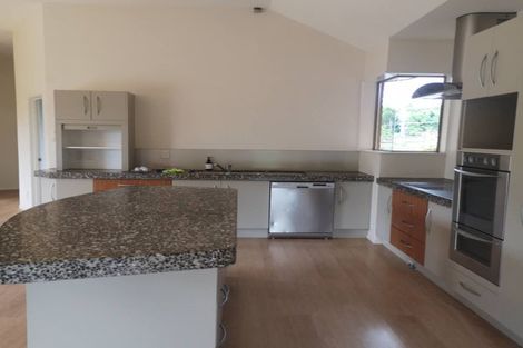 Photo of property in 182 Ramarama Road, Ramarama, Drury, 2579