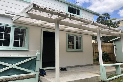 Photo of property in 1/8 Abbeygate Street, Birkdale, Auckland, 0626