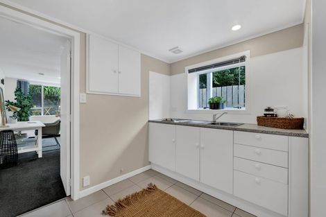 Photo of property in 10 Tasman Street, Vogeltown, New Plymouth, 4310