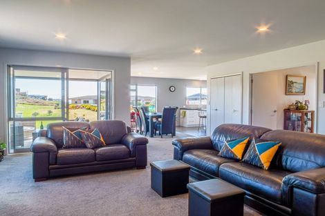 Photo of property in 45 Dawn Parade, Coastlands, Whakatane, 3120
