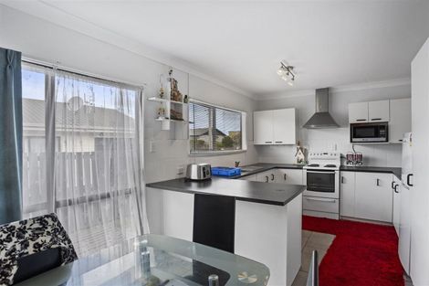 Photo of property in 9 Opatito Road, Paeroa, 3600