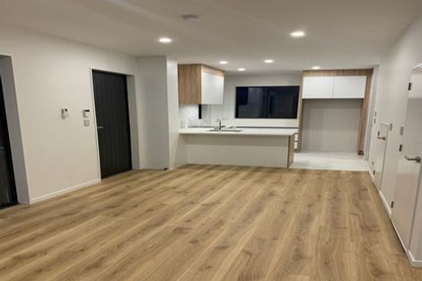 Photo of property in 67a Divich Avenue, Te Atatu South, Auckland, 0610