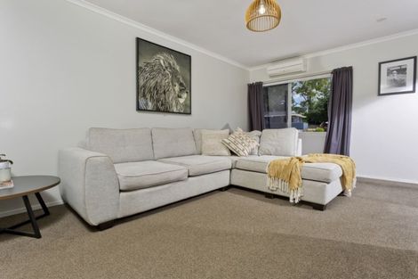 Photo of property in 27 Cantina Avenue, Bayview, Auckland, 0629