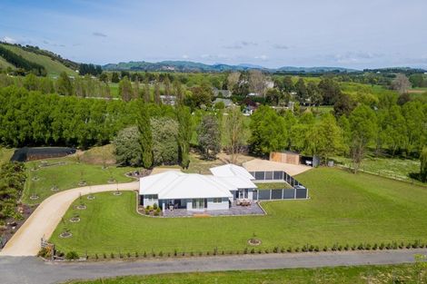 Photo of property in 718d Te Whiti Road, Te Whiti, Masterton, 5884