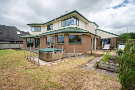 Photo of property in 140 Pacific Drive, Fitzherbert, Palmerston North, 4410