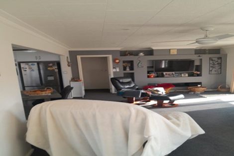 Photo of property in 17 Lord Auckland Road, Wakefield, 7025