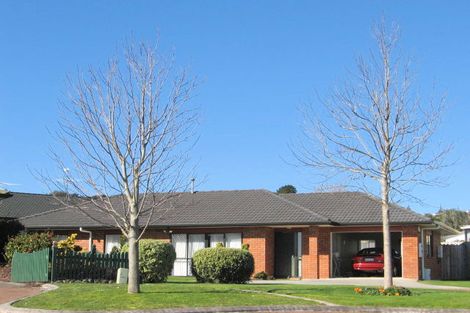 Photo of property in 55 Carisbrook Crescent, Papakura, 2110