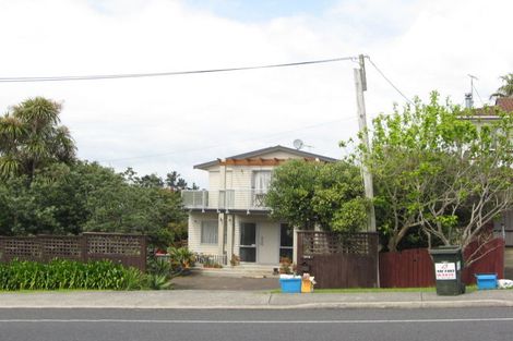 Photo of property in 1279 Whangaparaoa Road, Gulf Harbour, Whangaparaoa, 0930