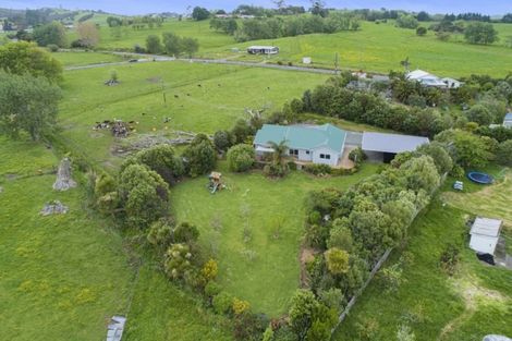 Photo of property in 475 Tauraroa Road, Mangapai, Whangarei, 0178