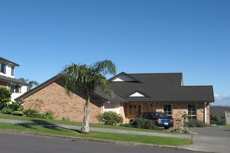 Photo of property in 290 Hill Road, The Gardens, Auckland, 2105