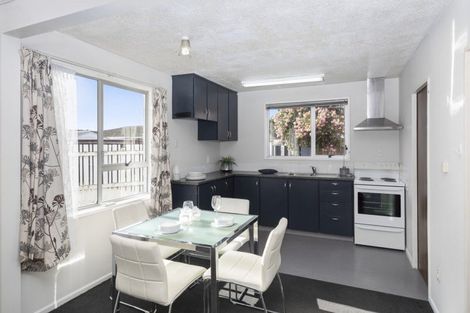 Photo of property in 2/12 Steadman Road, Broomfield, Christchurch, 8042