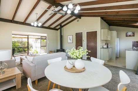 Photo of property in 834a Cook Place, Raureka, Hastings, 4120