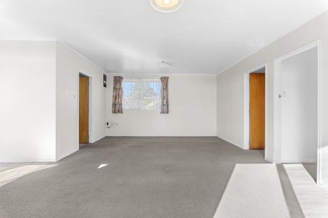 Photo of property in 1/117 Seaview Road, Westown, New Plymouth, 4310