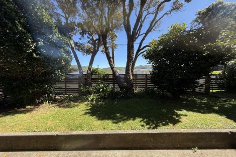 Photo of property in 9 Quebec Street, Kingston, Wellington, 6021