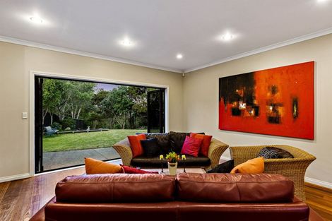 Photo of property in 157e Colwill Road, Massey, Auckland, 0614