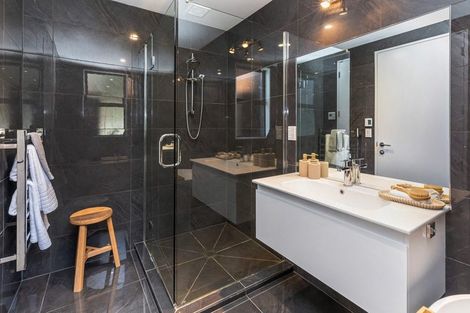 Photo of property in 1 Quarry Hill Terrace, Kennedys Bush, Christchurch, 8025