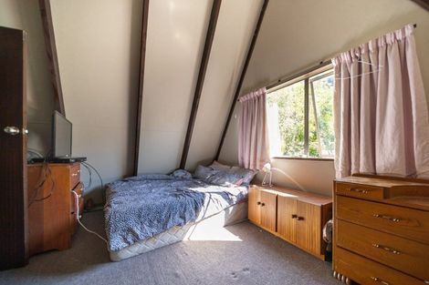 Photo of property in 6a Williams Street, Sunshine Bay, Queenstown, 9300