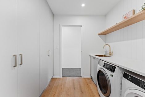 Photo of property in 15 Franks Place, Outram, 9019