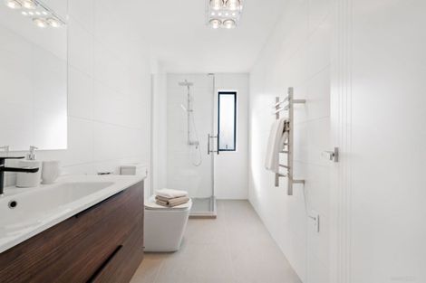 Photo of property in 62 Donegal Park Drive, Flat Bush, Auckland, 2019