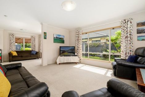 Photo of property in 49 Santa Barbara Drive, Papamoa Beach, Papamoa, 3118