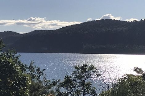 Photo of property in 15 Sparrowhawk Way, Kinloch, Taupo, 3377