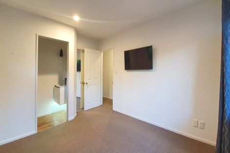 Photo of property in 14 Wendy Place, Heathcote Valley, Christchurch, 8022