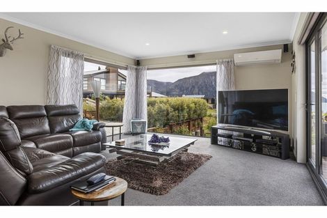Photo of property in 98c Ohau Drive, Lake Ohau, Twizel, 9412