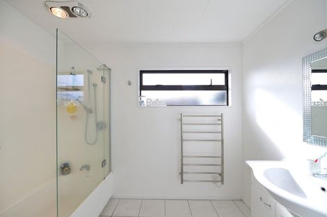 Photo of property in 39 Glamorgan Avenue, Tamatea, Napier, 4112