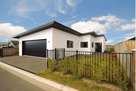 Photo of property in 125 Infinity Drive, Pegasus, 7612