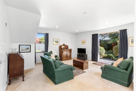 Photo of property in 12a Westburn Terrace, Burnside, Christchurch, 8041