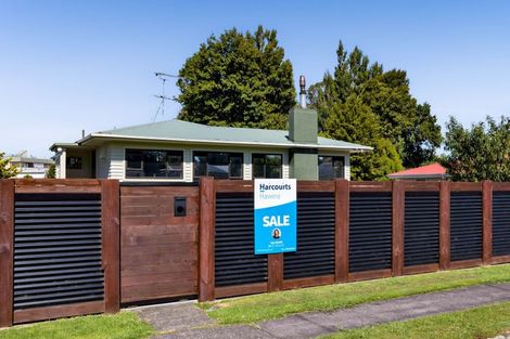 Photo of property in 61 Stanners Street, Eltham, 4322