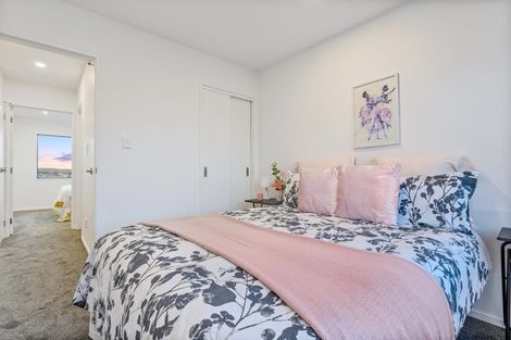 Photo of property in 8/28 Lavelle Road, Henderson, Auckland, 0612