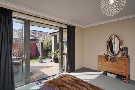 Photo of property in 11 Mcmahon Drive, Aidanfield, Christchurch, 8025