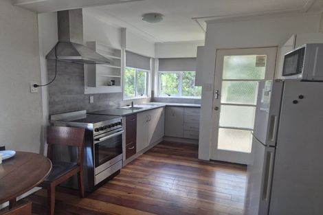 Photo of property in 3 Sandleigh Road, Hamilton Lake, Hamilton, 3204