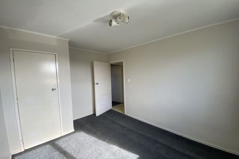 Photo of property in 8 Sabot Place, Massey, Auckland, 0614
