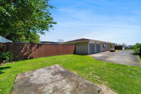 Photo of property in 17 Mace Street, Waitara, 4320