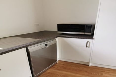 Photo of property in 92b Kelburn Parade, Kelburn, Wellington, 6012