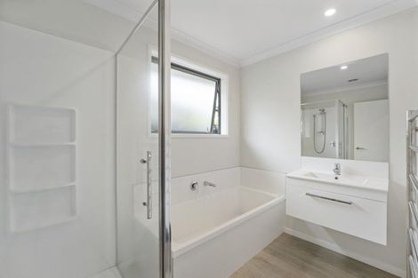 Photo of property in 5 Tamapahore Boulevard, Papamoa Beach, Papamoa, 3118