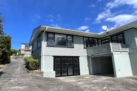 Photo of property in 1/13 Newhaven Terrace, Mairangi Bay, Auckland, 0630
