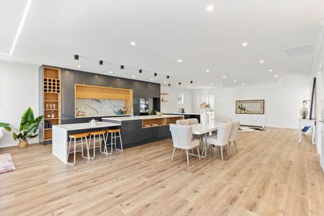 Photo of property in 35 Pacific Heights Road, Orewa, 0931