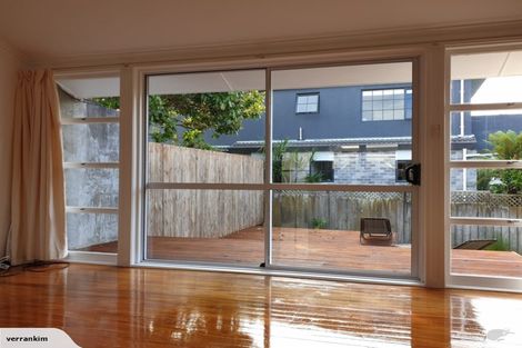 Photo of property in 2/14a Puriri Street, Takapuna, Auckland, 0622