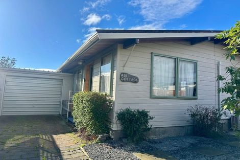 Photo of property in 5 Prossers Road, Saint Martins, Christchurch, 8022