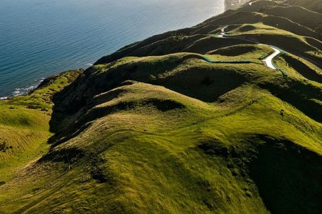 Photo of property in 1275 Paekakariki Hill Road, Paekakariki Hill, Porirua, 5381